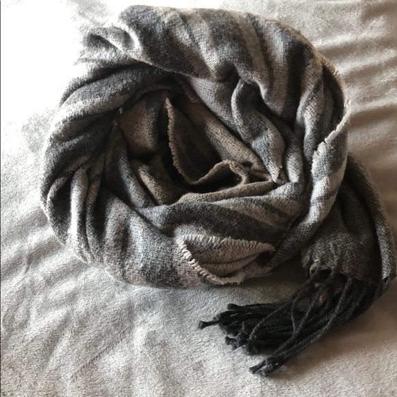 Eileen Fisher 100% Cotton Scarf - Picture 5 of 6